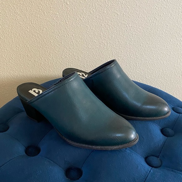 Clog Healed Booties NEW - Picture 1 of 3